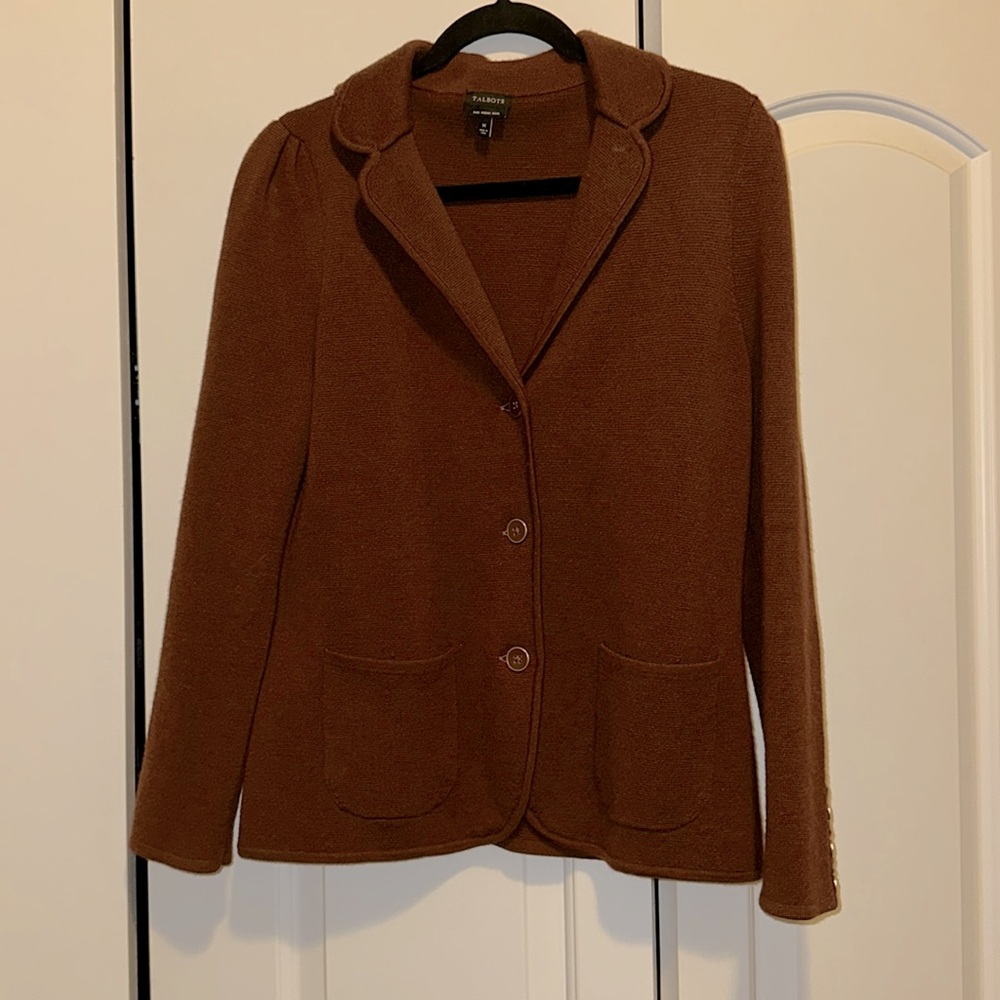 Talbots sweater blazer
Chestnut brown 💯 merino wool, size M - Picture 5 of 8